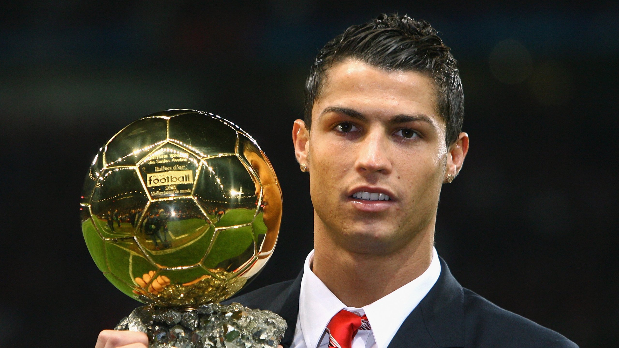 电竞赛场焦点！克罗地亚队对阵葡萄牙队，连胜纪录继续刷新，球队势不可挡